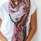DIY Pompom Scarf