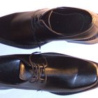 How to Change the Soles on a Shoe From Rubber to Leather
