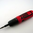 How to Open a Remington Razor