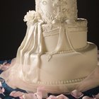 The Meaning of Traditional Wedding Cakes
