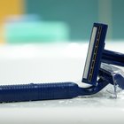 How to Remove Deeply Ingrown Hairs