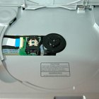 Cómo limpiar un láser en un PS2 Slim
