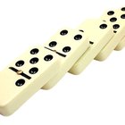 Cómo saber si las fichas de un dominó son de marfil