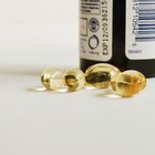How to Rub Vitamin-E on Face for Wrinkles