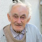 Gift Suggestions for Someone Turning 80