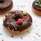 How to Make Chocolate Icing for Donuts