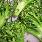 How to Steam Broccoli Without Making it Mushy