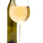 How to Remove Mold From Wine