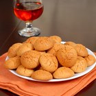 How to Make Amaretti Cookies