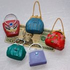 How to Price Old Handbags