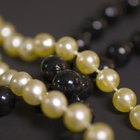 How to Tell What Pearls Are Worth