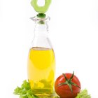 Can You Substitute Shortening for Vegetable Oil?