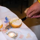 Ideas to Entertain Guests at a Fun Wedding Reception