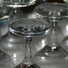 How to Decorate Wine Glasses
