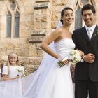 How to Choose Something Old, Something New, Something Borrowed, Something Blue for the Bride