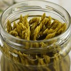 How to Make Pickled Asparagus
