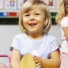 Cómo hacer un cartel de actividades para niños preescolares