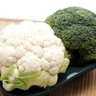 How to Roast Broccoli & Cauliflower