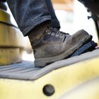How to Stop Work Boot Odor