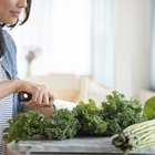 How to Cook Kale in a Pan With Butter or Oil
