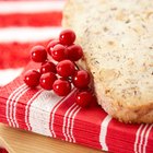 How to Know if Banana Bread Is Spoiled