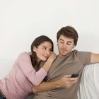 Ways to Avoid Emotionally Unavailable Men