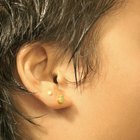 How to Take off a Stud Earring