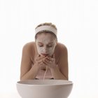 How to Use Raw Potato on the Face for Lighter Skin