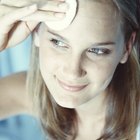 How to Prevent Pock Holes From Blackheads