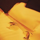 How to Identify Gold Cuff Links