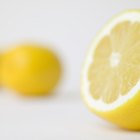 Why Won't Food Turn Brown If I Put Lemon Juice On It?