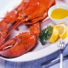 Does Lobster Taste Better Boiled or Baked?