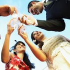Wedding Etiquette on When to Say Congratulations or Best Wishes