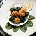 How to Make Crispy Seared Scallops With Olive Oil