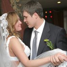What Traditional Dances Are in a Wedding?