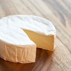 How Can I Get Brie to the Right Temperature for Serving Quickly?