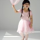 How to Make a Balloon Wall
