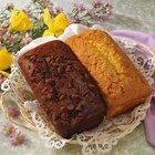 How to Make a Moist Glazed Cake