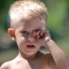 How to Remove Something From Eye