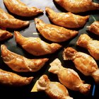 What Can I Make With Puff Pastry & Pumpkin Pie Filling?