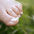 How to Get Hair off of Your Toes