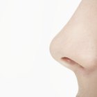 How to Clear a Dark Spot on the Nose From Peeling Skin