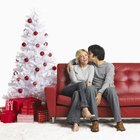How to Dress for Christmas Dinner at Your Boyfriend's House