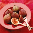 How to Infuse Vodka With Figs
