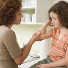 How do I Date a Single Mom & Accept Her Child?