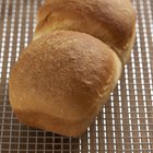 How Long Should Bread Cool Before Wrapping?
