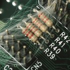 Cómo conectar resistores en serie en una protoboard