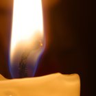Cómo utilizar la llama de una vela para la adivinación