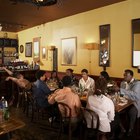 Tips on Going Out to Dinner With a Girlfriend's Parents