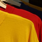 How to Cut off the Neckline of a T-Shirt Nicely